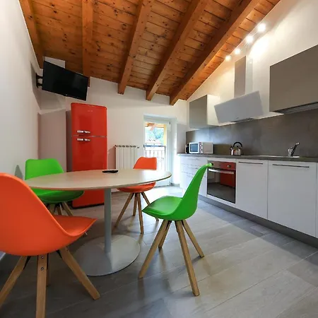 Apartament Tommaso Apts *