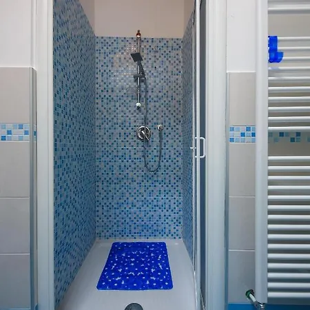 Apartment Tommaso Apts *